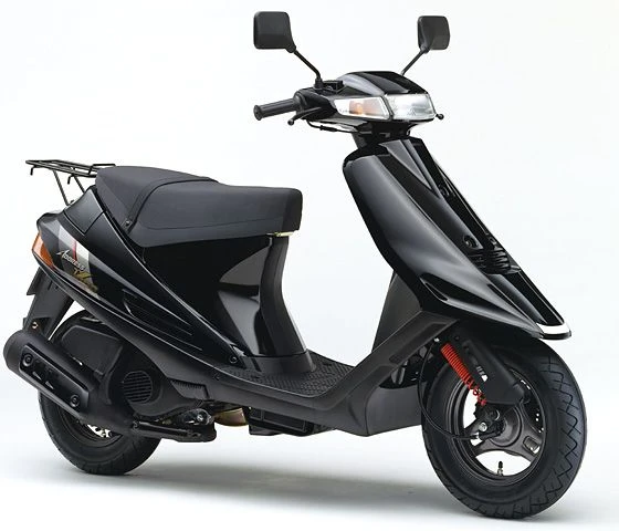 Suzuki / V100